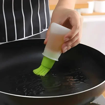 Silicone Oil Dispenser Bottle with Basting Brush – Squeeze and Spread Cooking Tool
